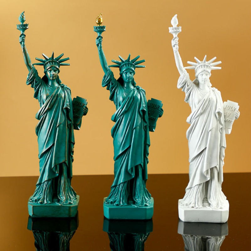 Liberty Inspired Sculpture Sta - Art Craft Bar ulasan dan harga